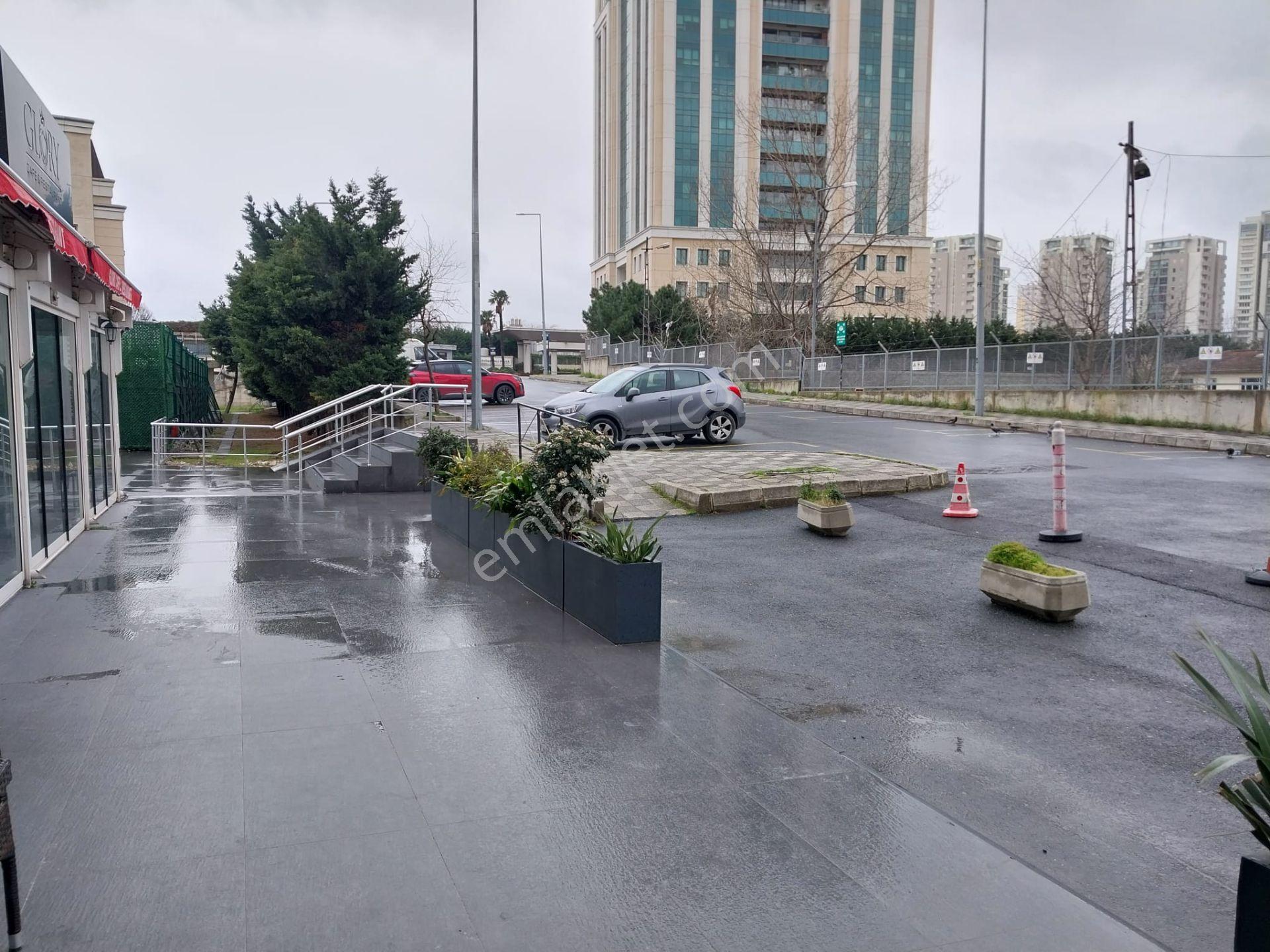 Ataşehir Flora Residence Kiralık 1+1 Ofis - Görsel 9