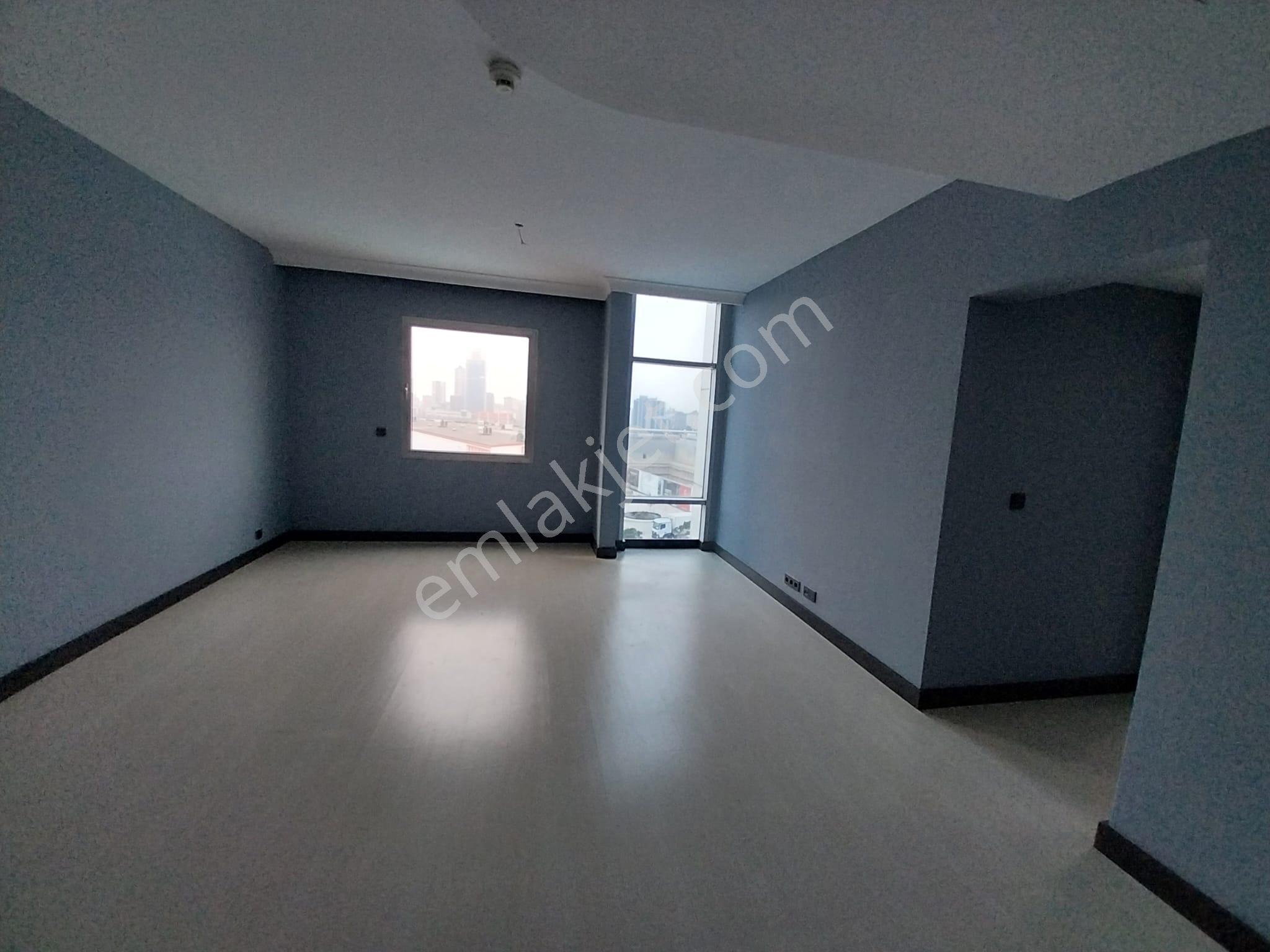 Ataşehir Flora Residence Kiralık 1+1 Ofis - Görsel 31