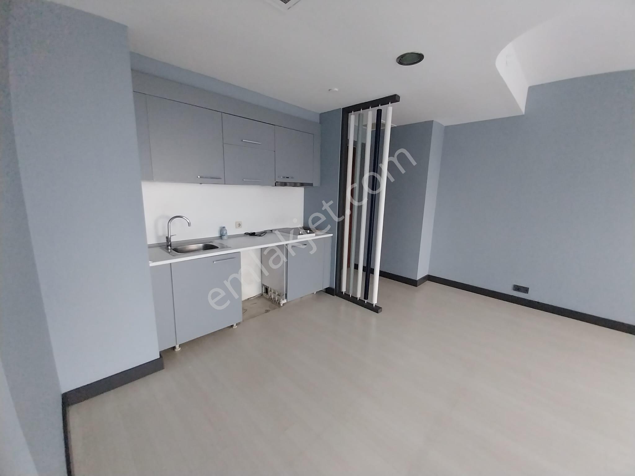 Ataşehir Flora Residence Kiralık 1+1 Ofis - Görsel 26
