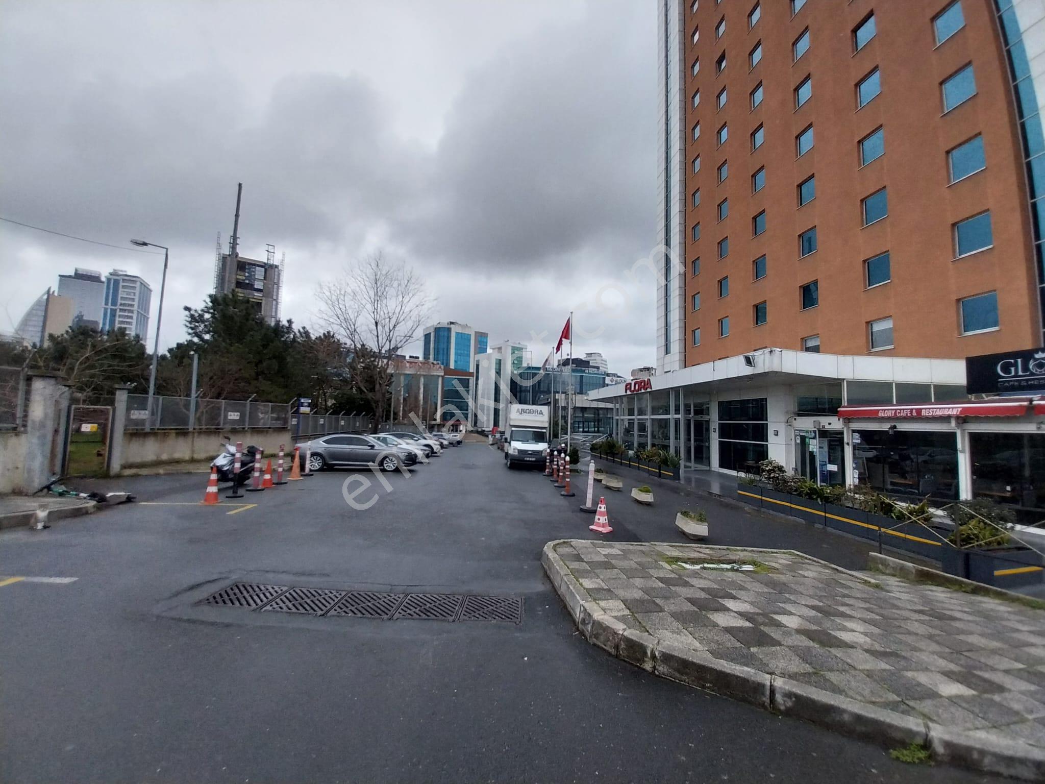 Ataşehir Flora Residence Kiralık 1+1 Ofis - Görsel 5