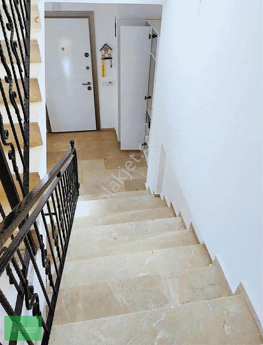 Yalıkavakta Müstakil Havuzlu Deniz Manzaralı Satılık Villa - Görsel 29