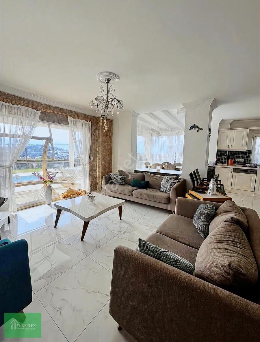 Yalıkavakta Müstakil Havuzlu Deniz Manzaralı Satılık Villa - Görsel 7