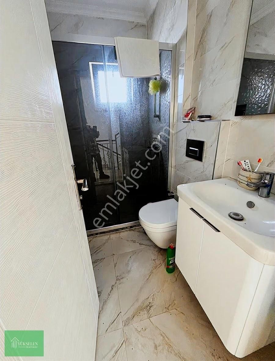 Yalıkavakta Müstakil Havuzlu Deniz Manzaralı Satılık Villa - Görsel 22