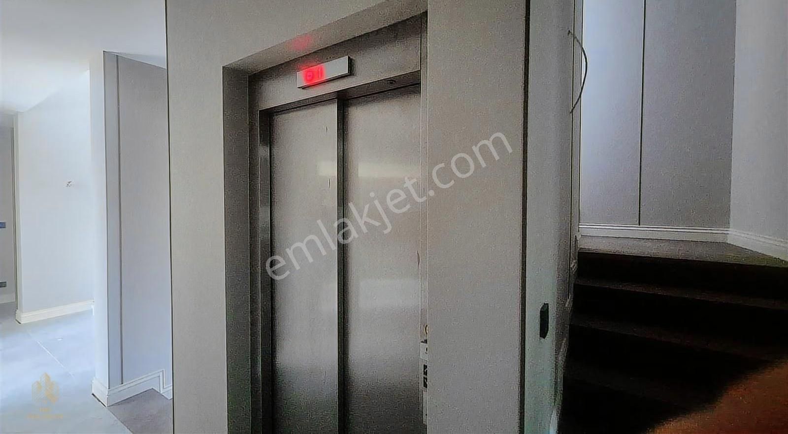 Demirciköy Çamlı Koru Evlerinde Satılık Özel Villa 5+2 - Görsel 17