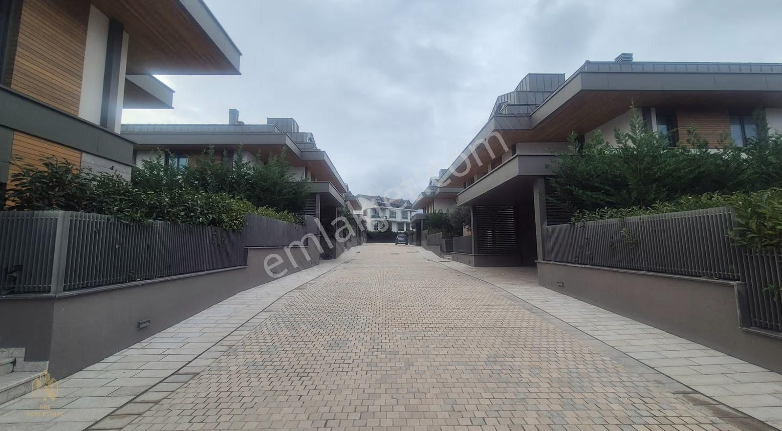 Demirciköy Çamlı Koru Evlerinde Satılık Özel Villa 5+2 - Görsel 26