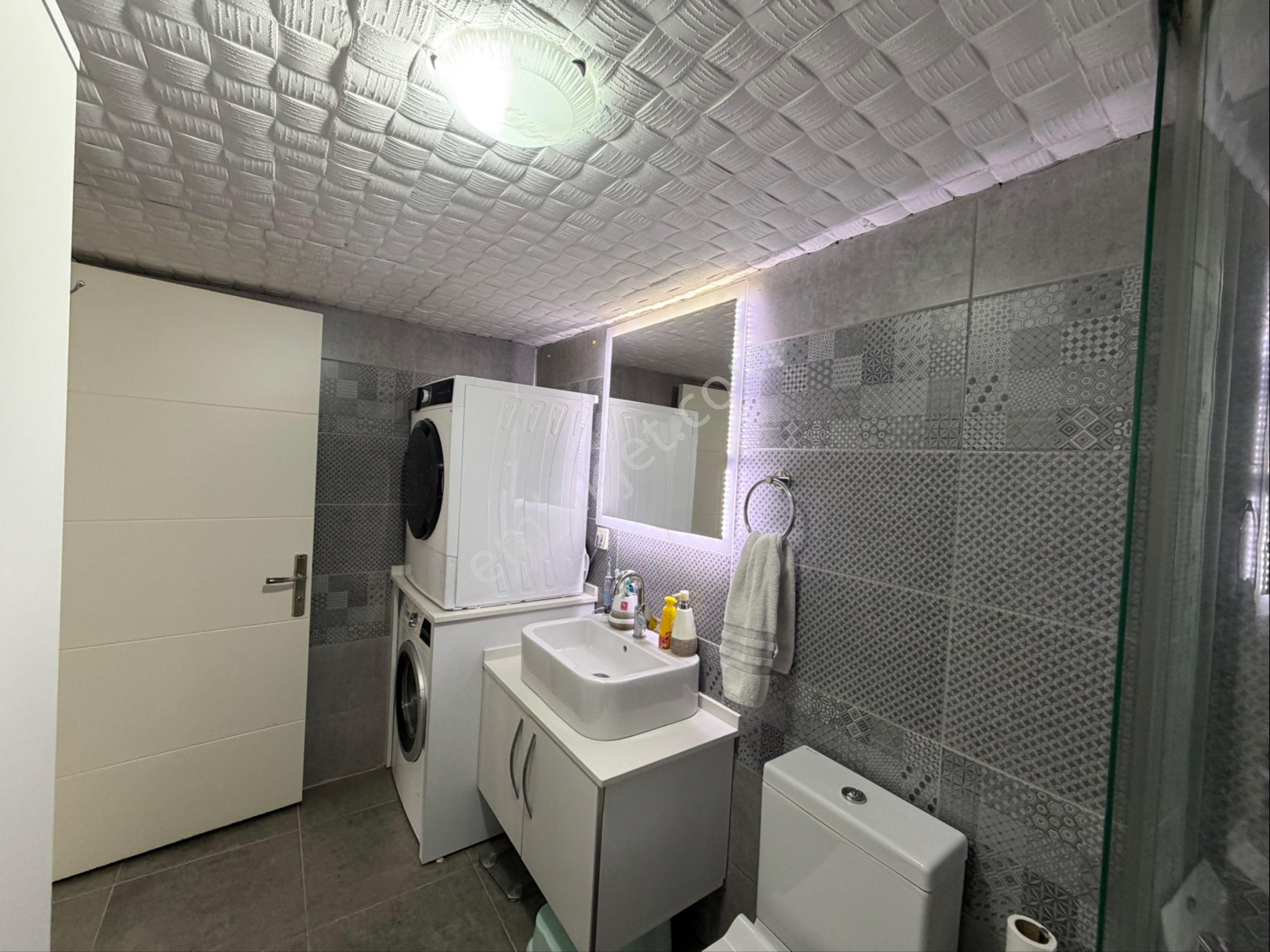 Buca Koop’ta Site İçinde Tadilatlı Geniş 3+1 Satılık Daire - Görsel 23