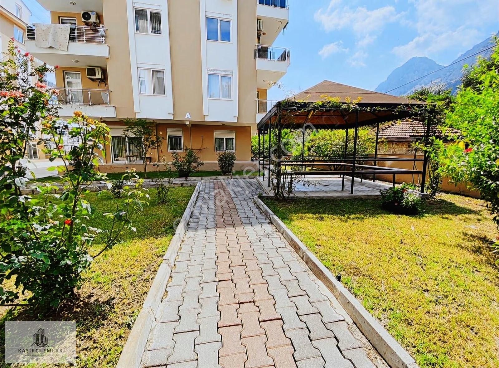 Hurma Mah. Havuzlu Site İçerisinde 3+1 Satılık Dublex Daire - Görsel 10