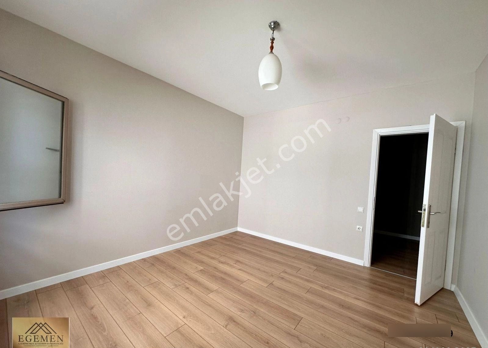 Kuşadası'nda Satılık Ful Deniz Manzaralı Masrafsız Daire - Görsel 18