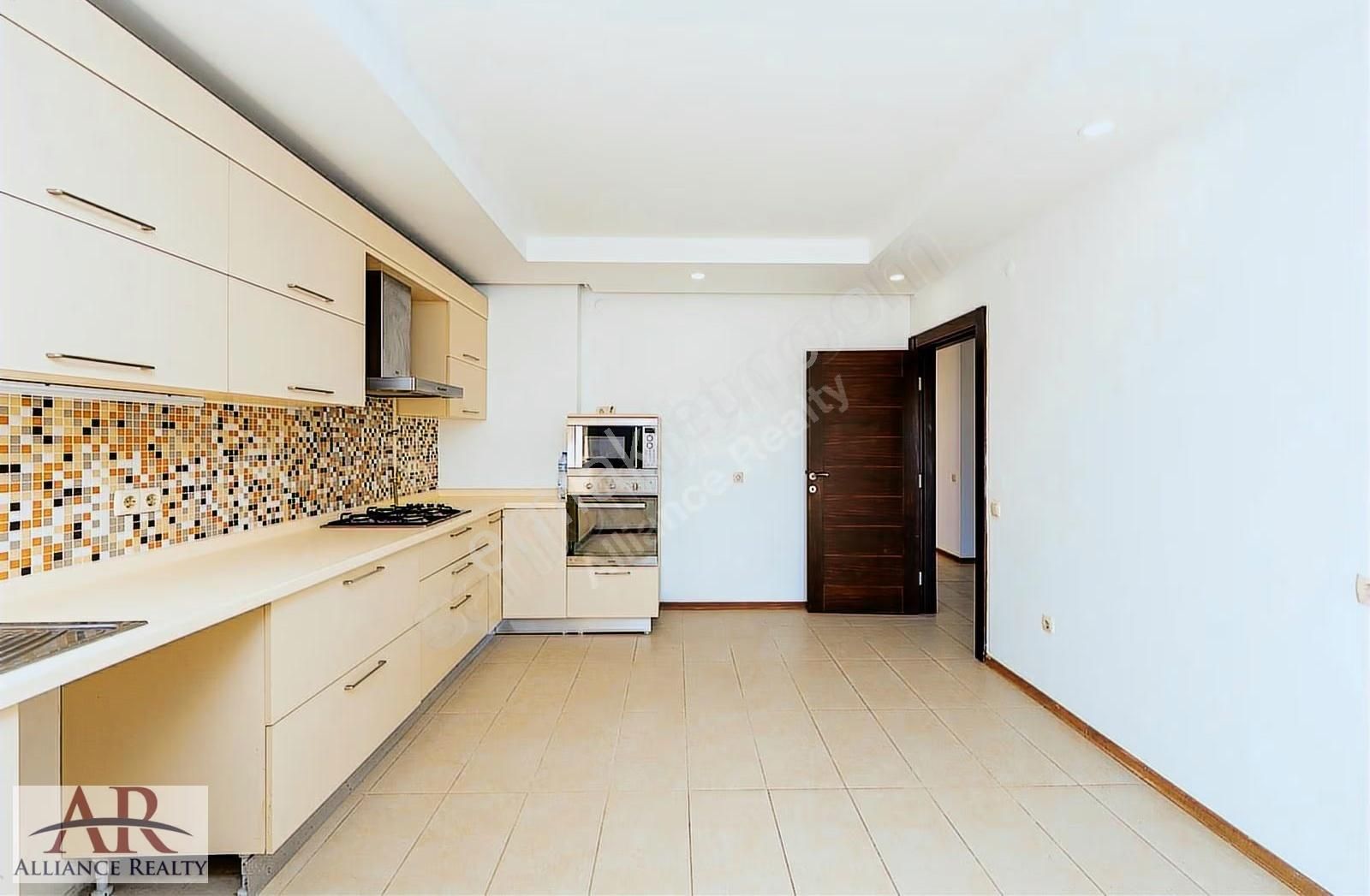 Uluç Mahallesi Olivium Sitesinde Site İçi, Güvenlikli 3+1 - Görsel 21