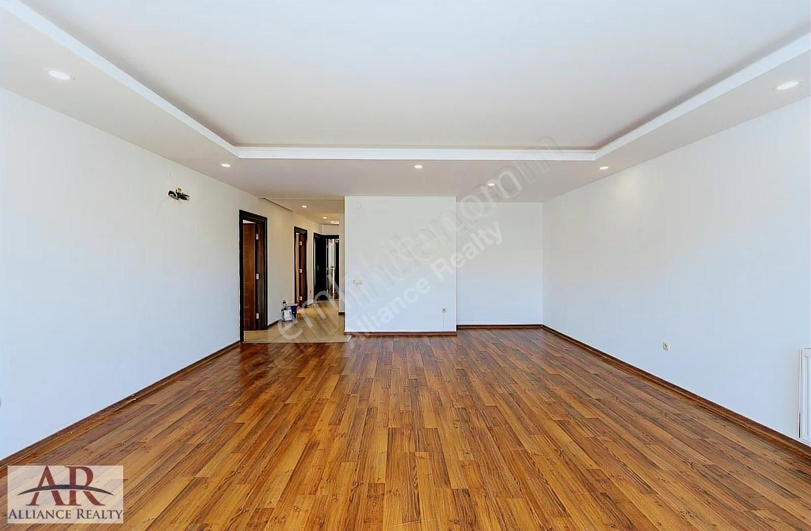 Uluç Mahallesi Olivium Sitesinde Site İçi, Güvenlikli 3+1 - Görsel 14