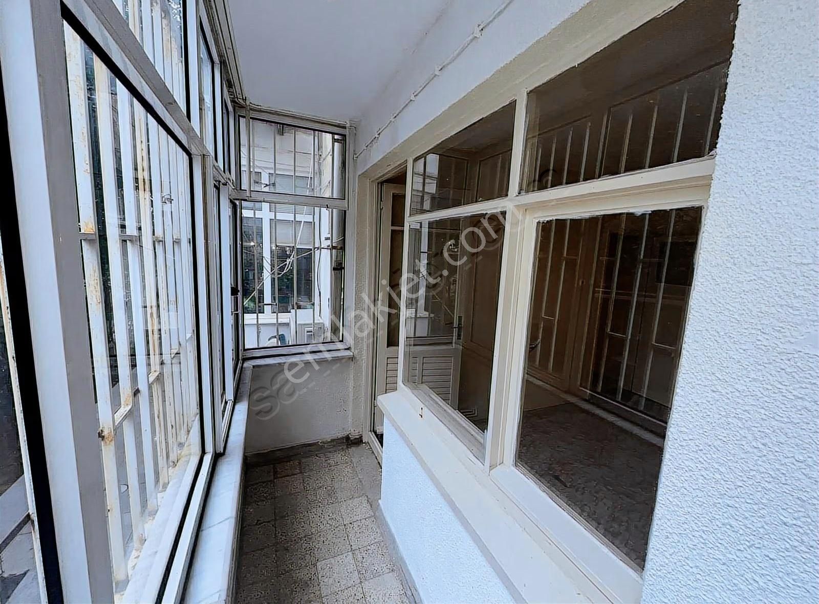 Akçay Köşemden Deniz E 70 Mt Çamlıyolda 2+1 Bahçe Katı - Görsel 35