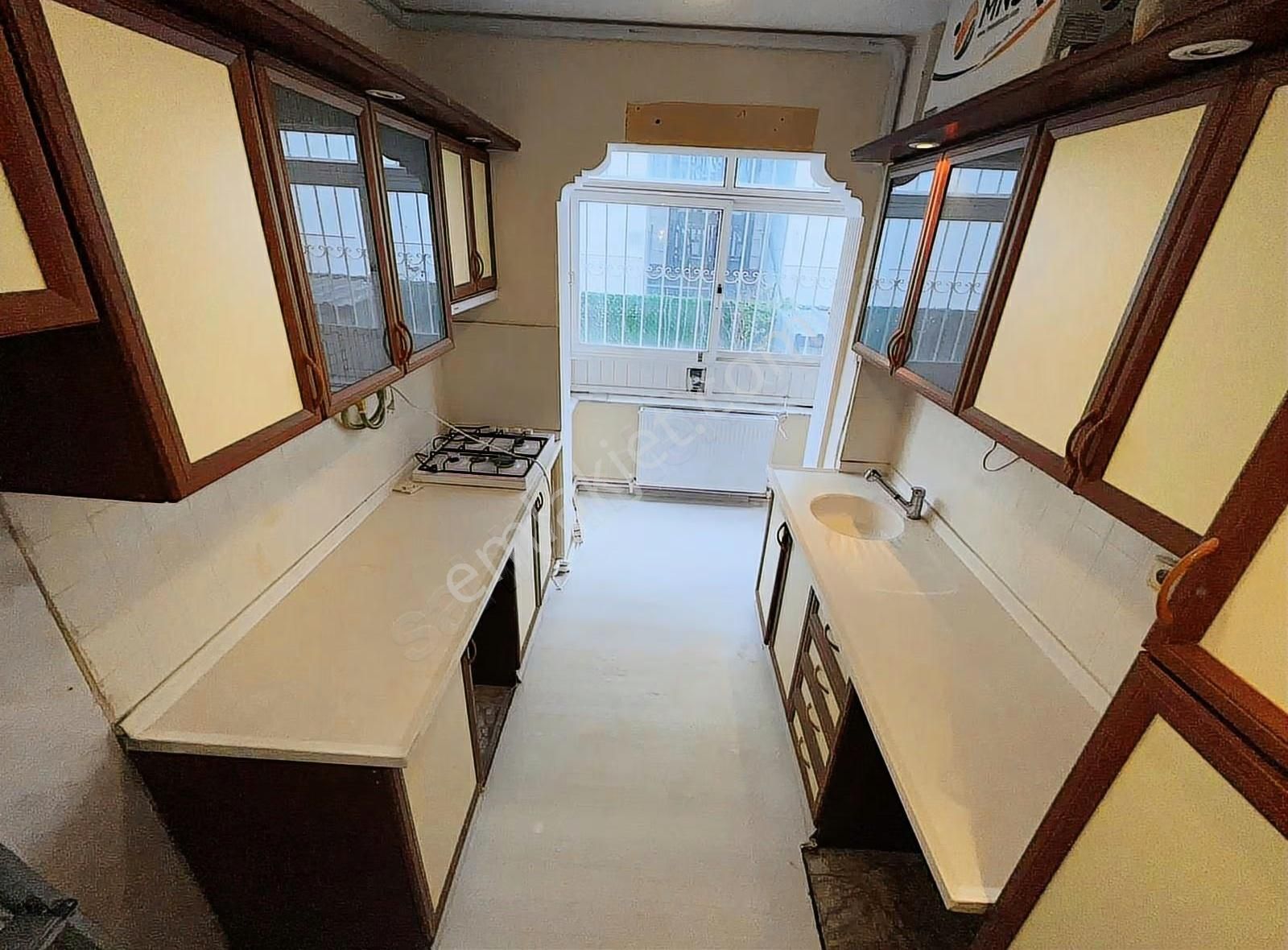 Akçay Köşemden Deniz E 70 Mt Çamlıyolda 2+1 Bahçe Katı - Görsel 18