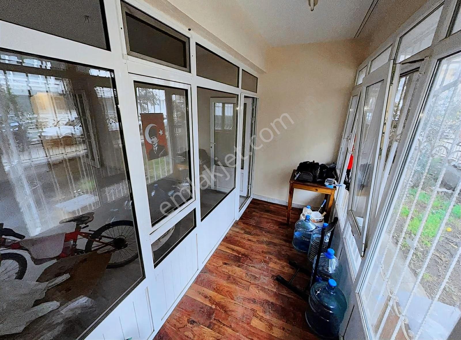 Akçay Köşemden Deniz E 70 Mt Çamlıyolda 2+1 Bahçe Katı - Görsel 32