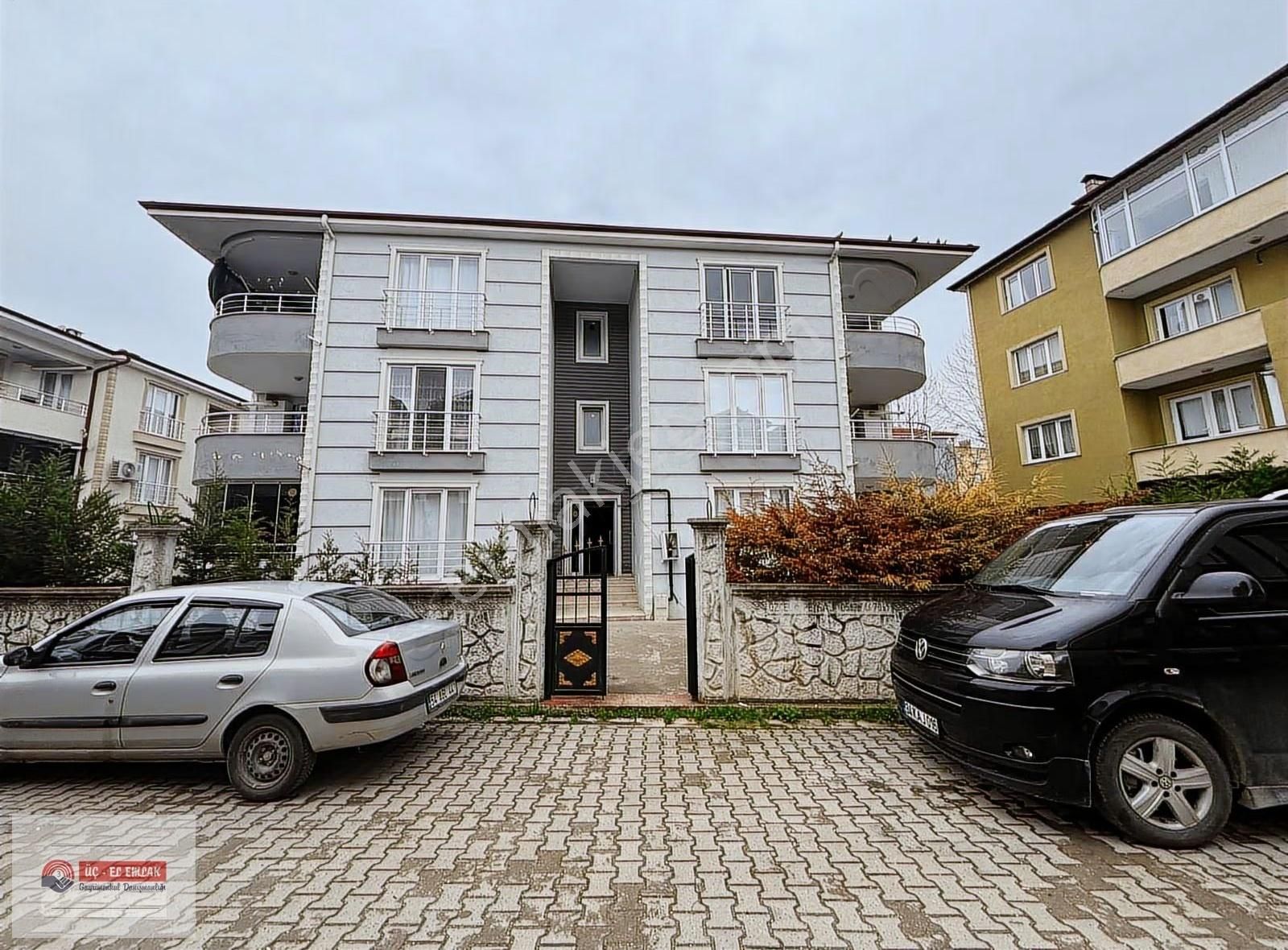 Üçel Emlaktan Fatih Mahallesinde Konumu Güzel Satılık 2+1 Daire