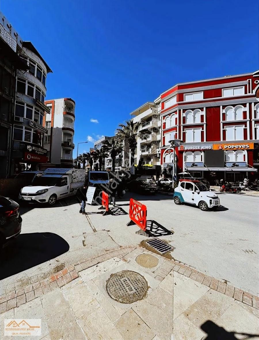 Seferihisarın Eniyi Köşe Dükkanı Avm Karşısı Cadde Üstü İşyeri - Görsel 16