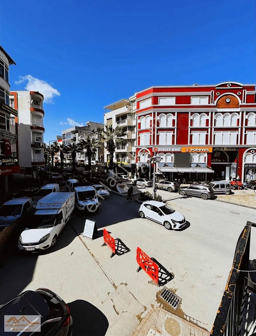 Seferihisarın Eniyi Köşe Dükkanı Avm Karşısı Cadde Üstü İşyeri - Görsel 15
