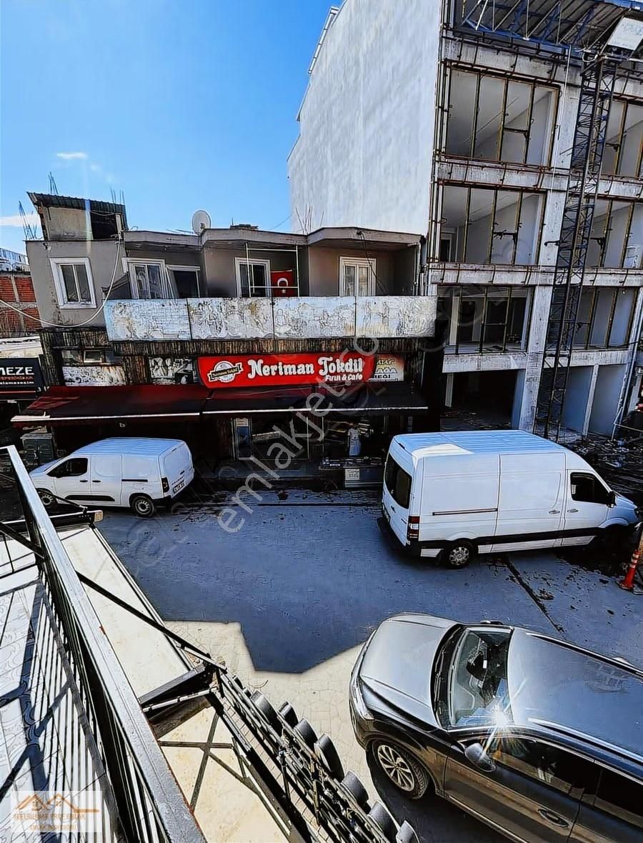 Seferihisarın Eniyi Köşe Dükkanı Avm Karşısı Cadde Üstü İşyeri - Görsel 3