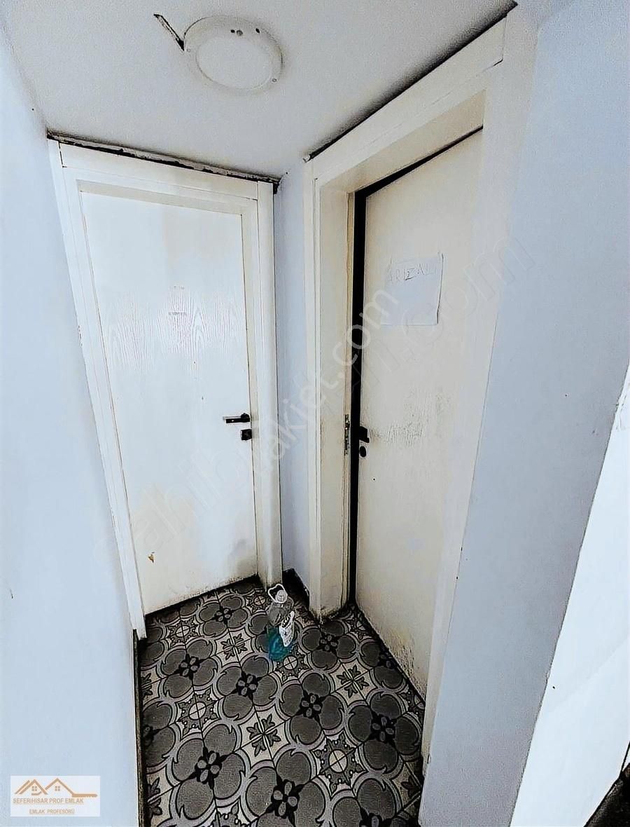 Seferihisarın Eniyi Köşe Dükkanı Avm Karşısı Cadde Üstü İşyeri - Görsel 11