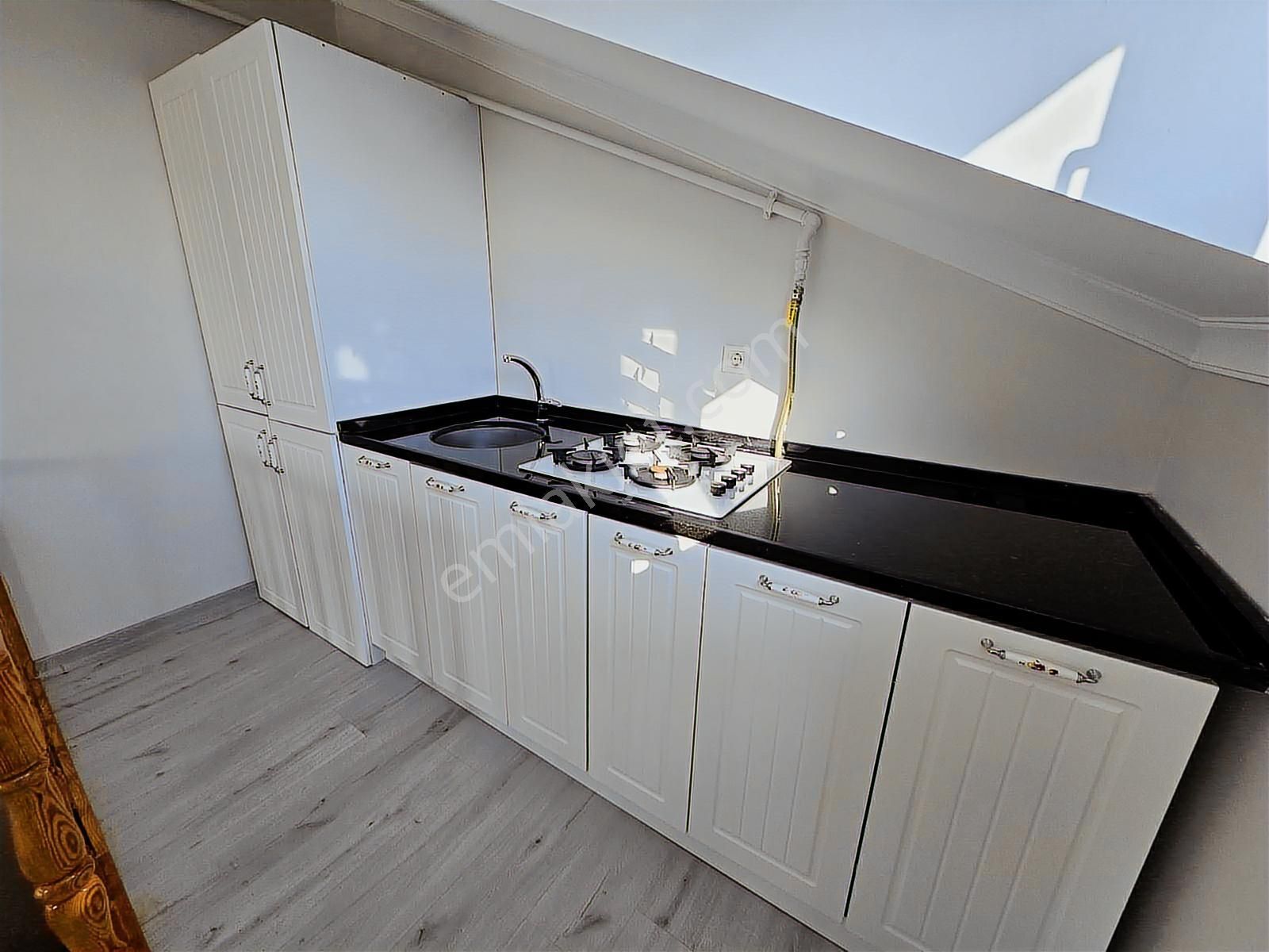 Güvercintepede Meydanda Satılık 4+2 Düblex Daire - Görsel 5