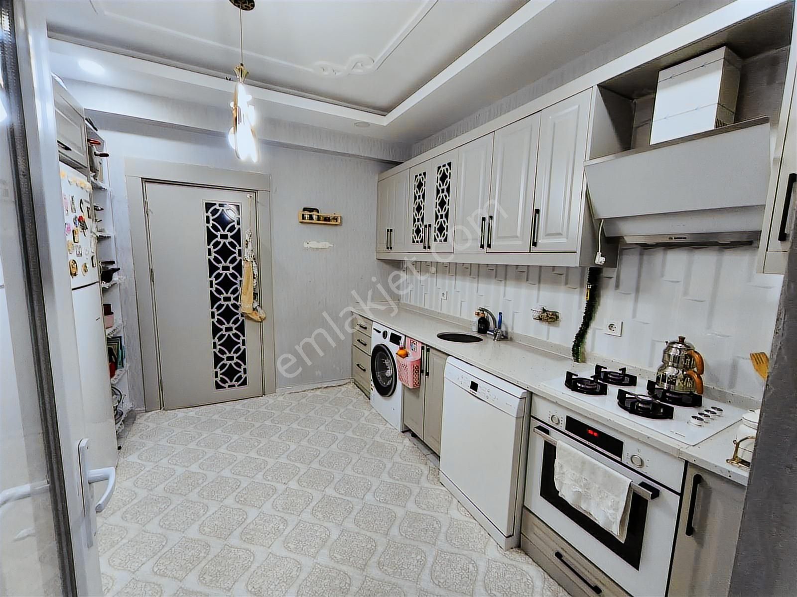 Seyran Emlaktan A.y. Hastanesi Yanında Satlık Full Bakımlı 2+1 - Görsel 19