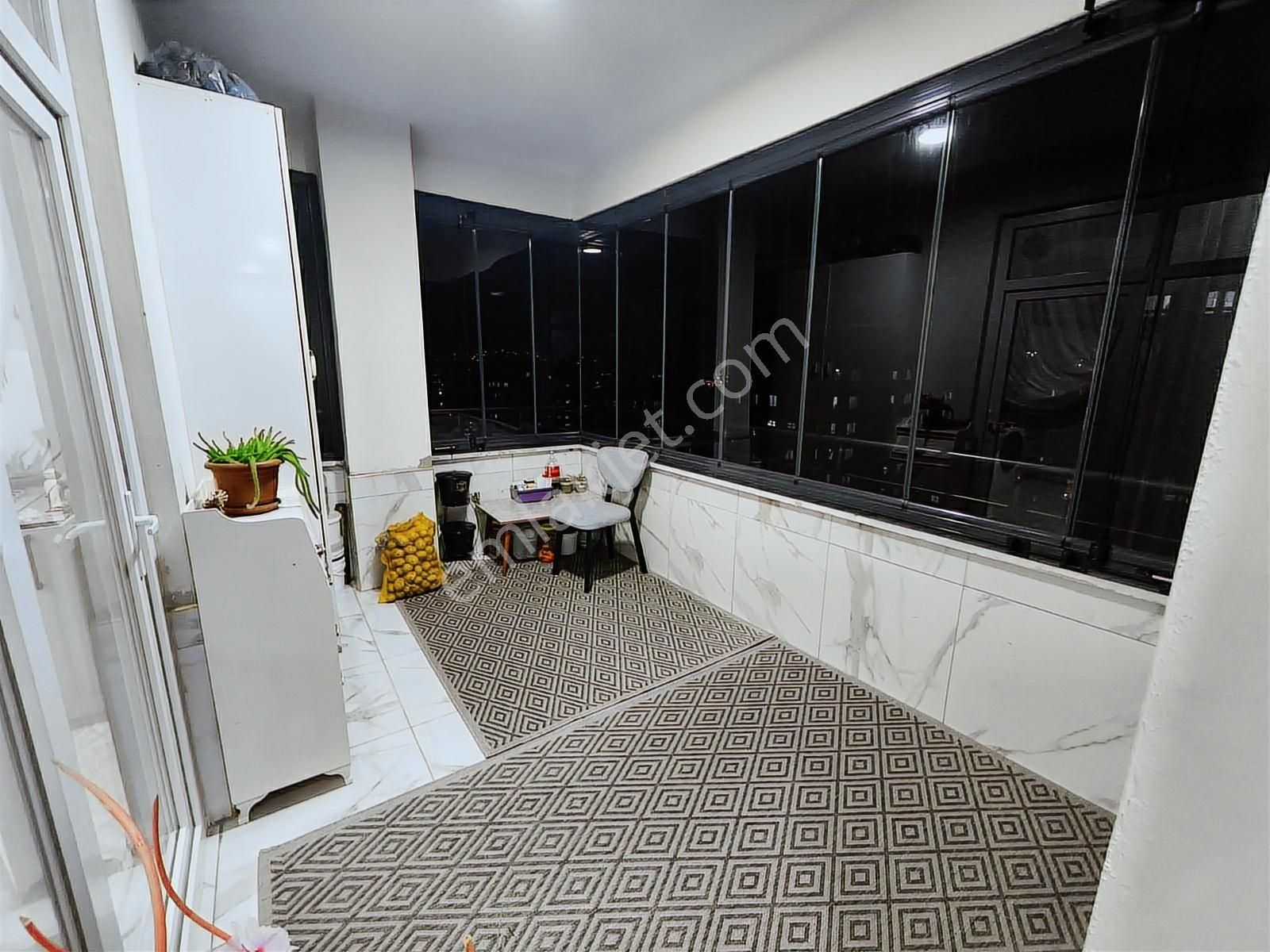 Seyran Emlaktan A.y. Hastanesi Yanında Satlık Full Bakımlı 2+1 - Görsel 30