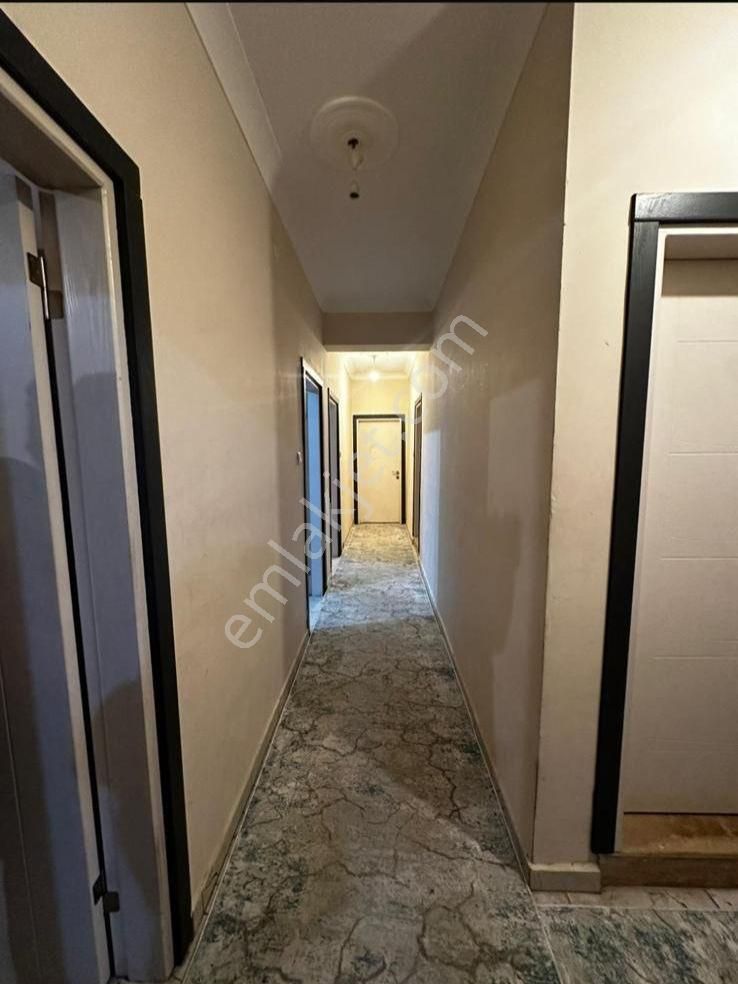 Burhaniye Bademalanında Satılık 3+1 Daire - Görsel 2