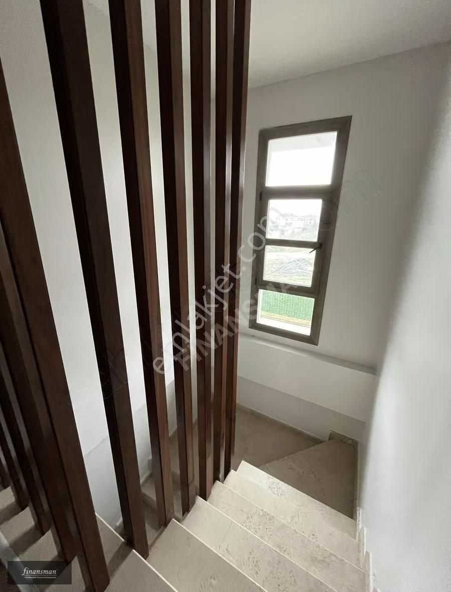 Yonca Park Villaları.. Müstakil Havuzlu.. Asansörlü..trıplex 8+1 - Görsel 4