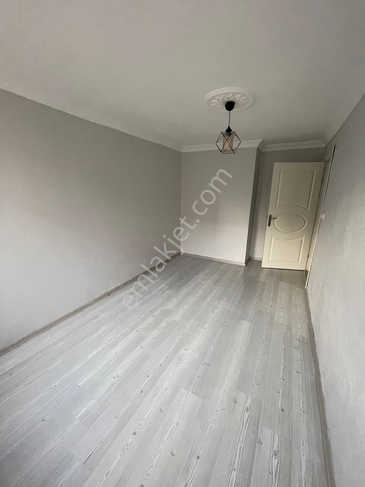 Koru Emlaktan Kiralık 2+1 Fsm Okuluna Cephe Fırsat Daire - Görsel 2