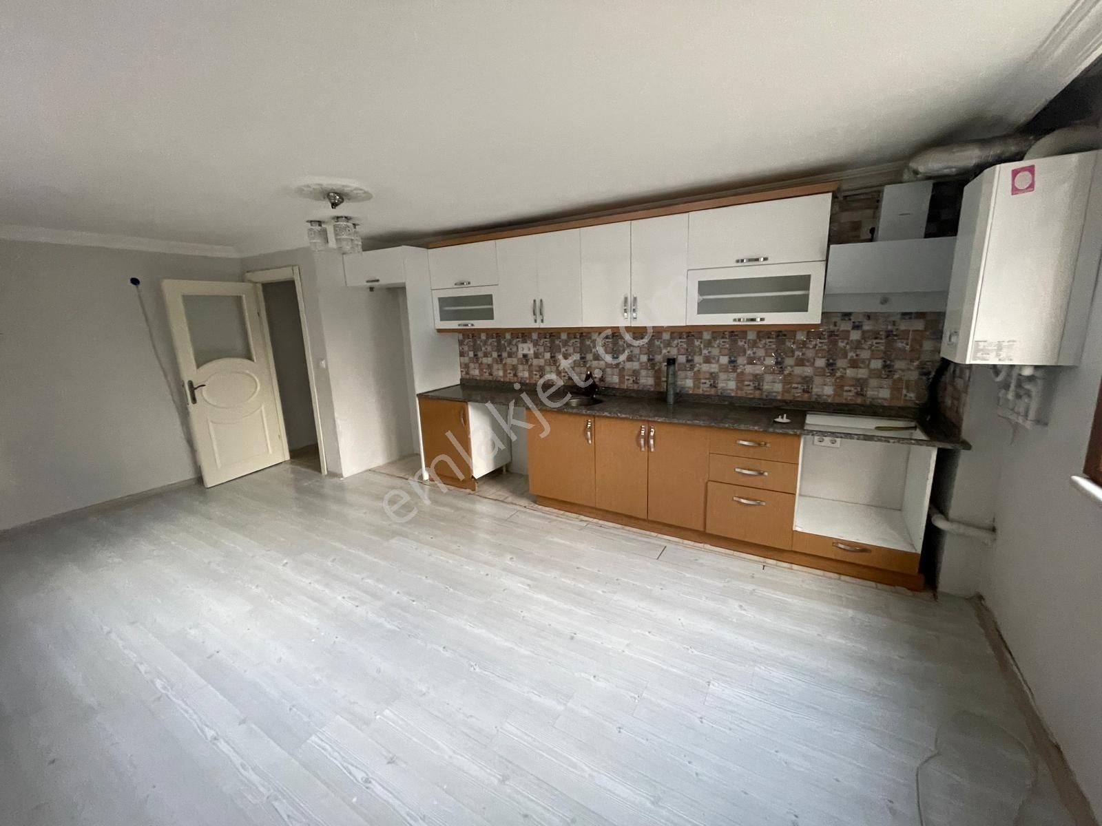 Koru Emlaktan Kiralık 2+1 Fsm Okuluna Cephe Fırsat Daire - Görsel 21