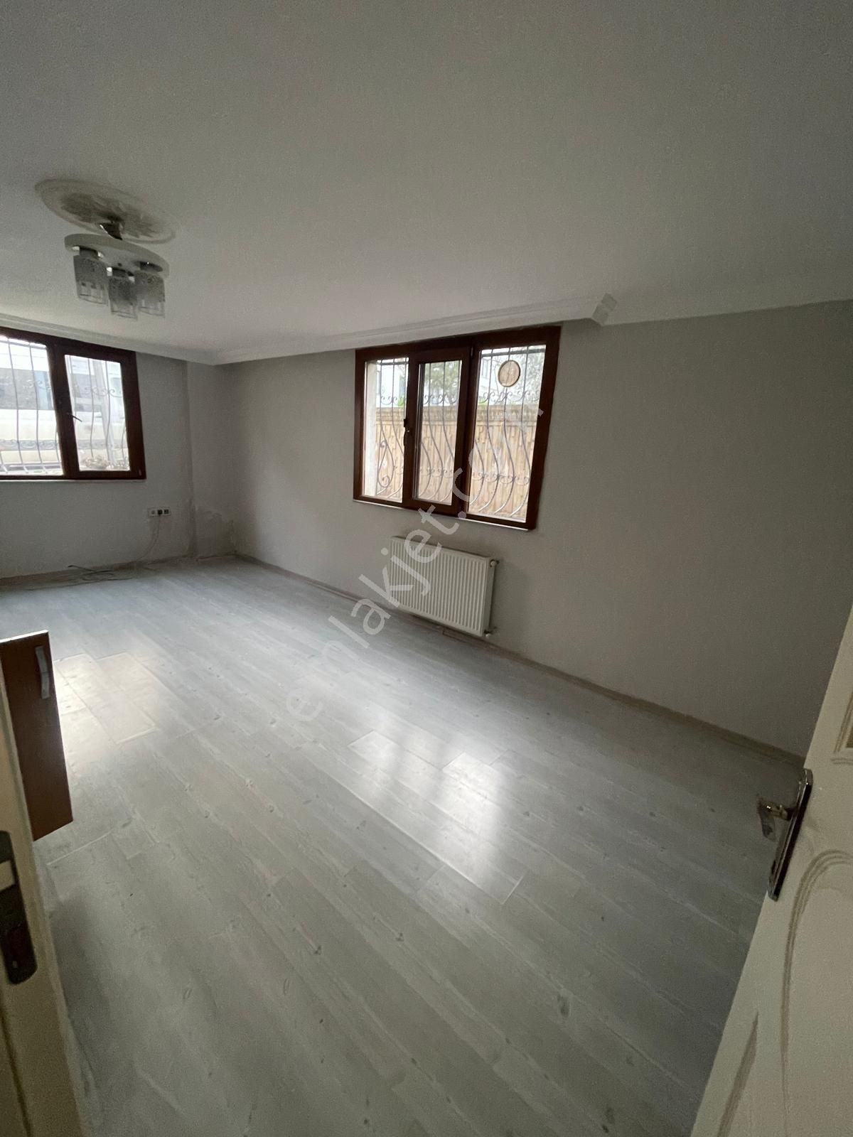 Koru Emlaktan Kiralık 2+1 Fsm Okuluna Cephe Fırsat Daire - Görsel 18