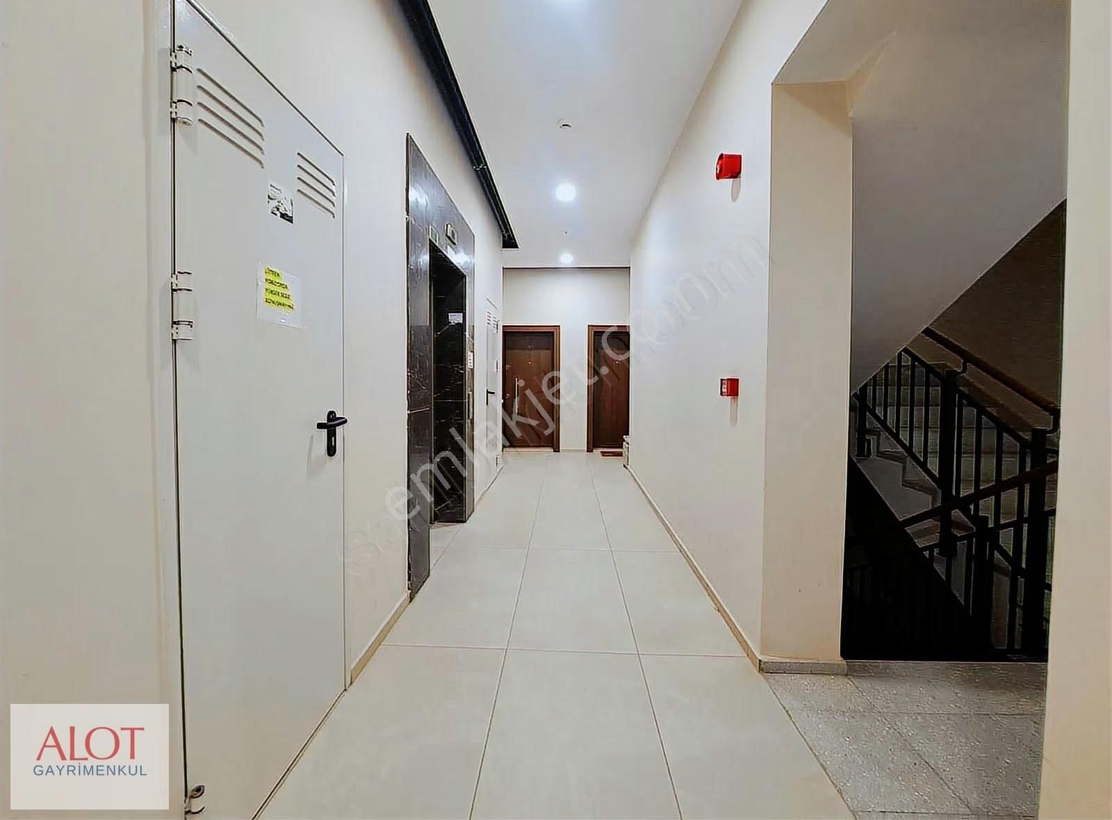 Üsküdar Kirazlıtepe Toki Konakları Bahçe Katı 2+1 - Görsel 12