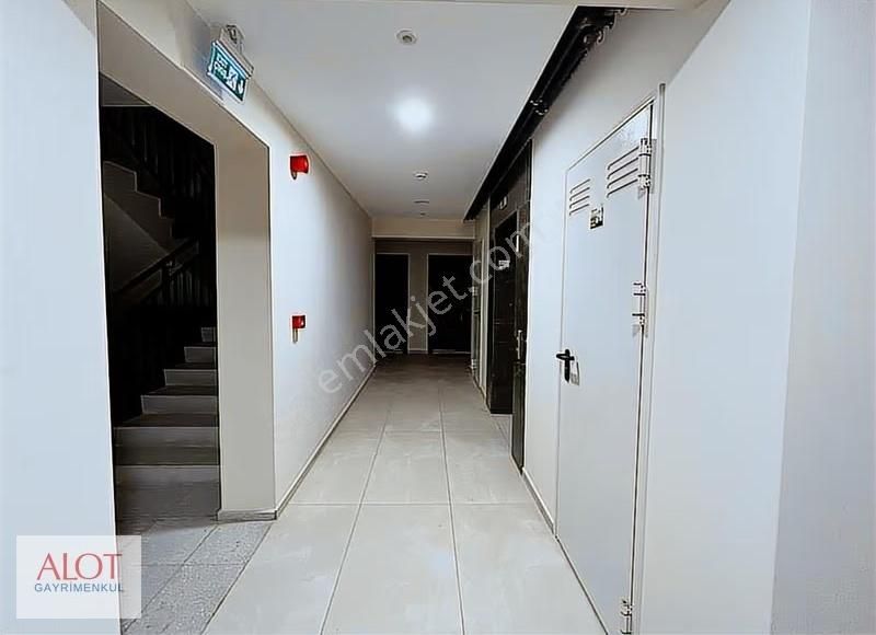 Üsküdar Kirazlıtepe Toki Konakları Bahçe Katı 2+1 - Görsel 4