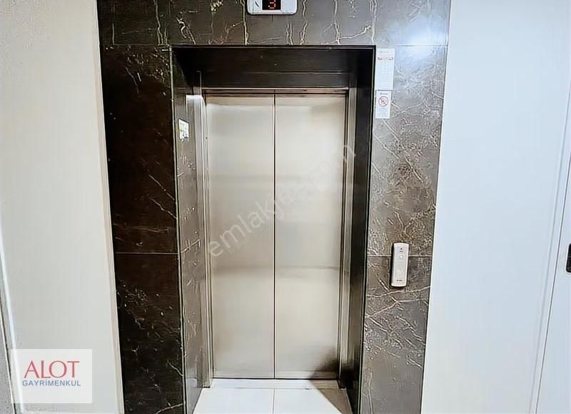 Üsküdar Kirazlıtepe Toki Konakları Bahçe Katı 2+1 - Görsel 17