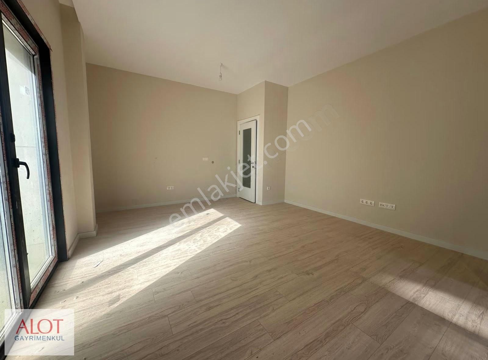 Üsküdar Kirazlıtepe Toki Konakları Bahçe Katı 2+1 - Görsel 10