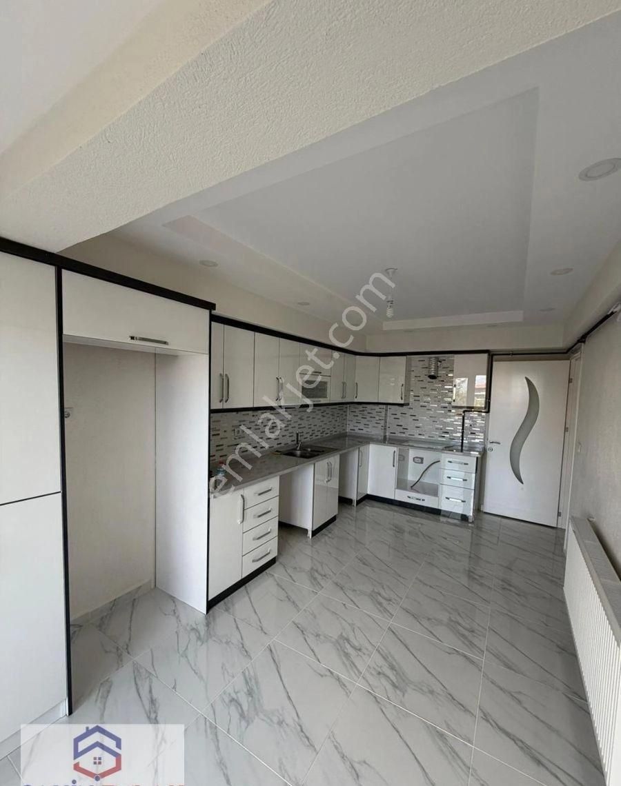 Şahin Emlaktan Acıpayam Çarşı Merkezine Yakın Konumda 3+1 145 M² Satılık Fırsat Daire - Görsel 7