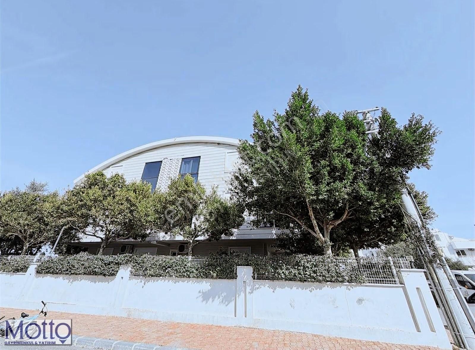 Güzelobada Havuzlu Site İçerisinde 3+1 Dubleks Daire - Görsel 13