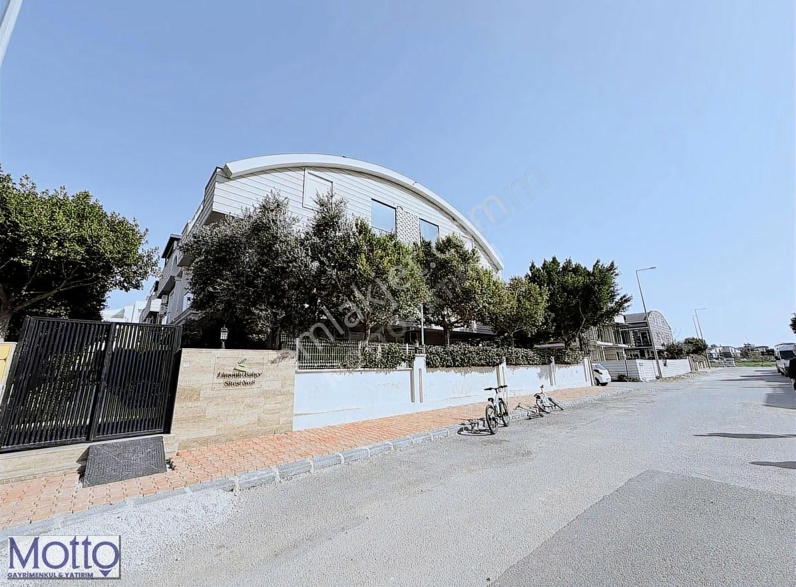 Güzelobada Havuzlu Site İçerisinde 3+1 Dubleks Daire - Görsel 22