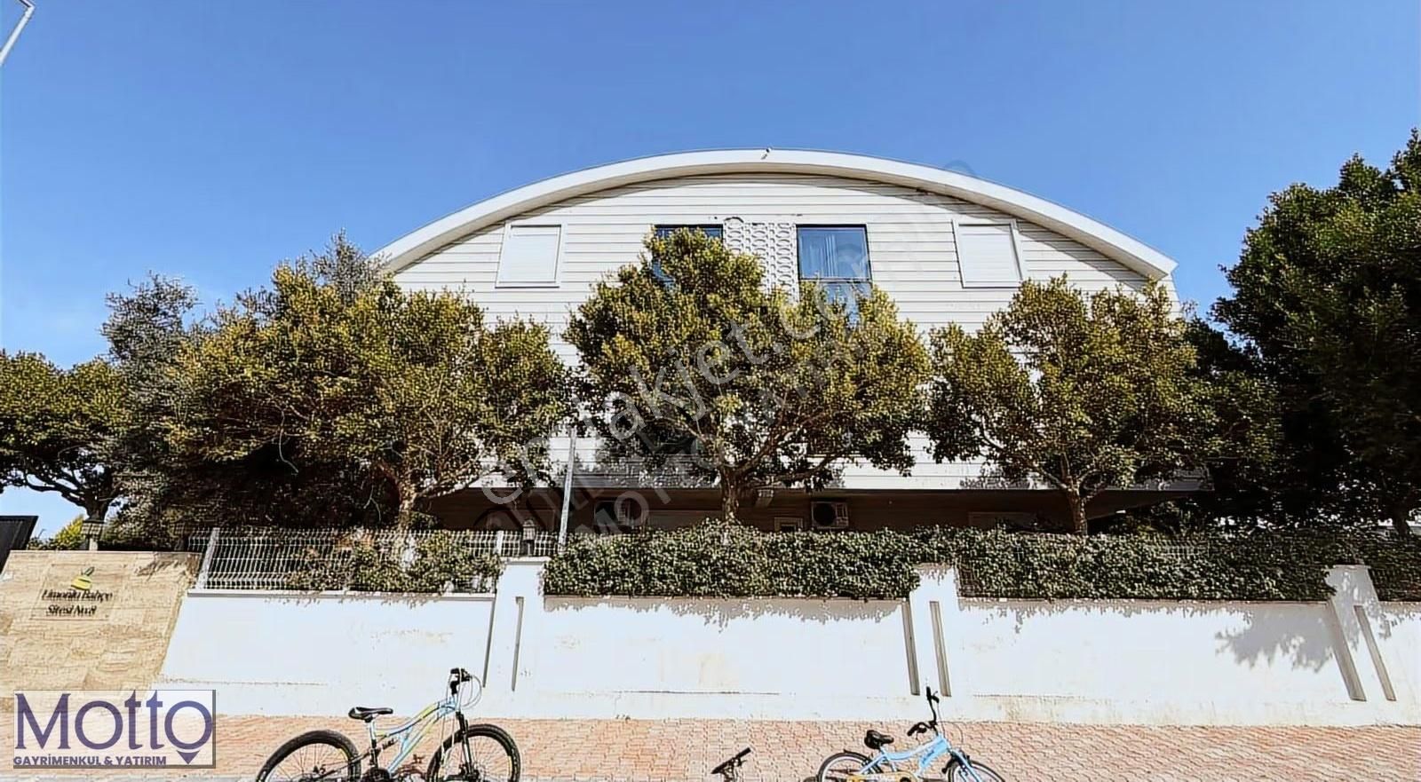 Güzelobada Havuzlu Site İçerisinde 3+1 Dubleks Daire - Görsel 25