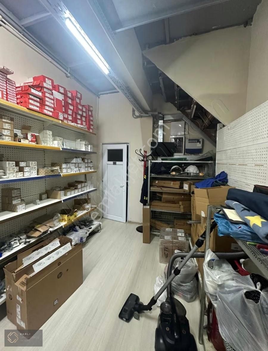 23nisan Merkezi Lokasyonda 250m2 Yatırımlık - Görsel 6