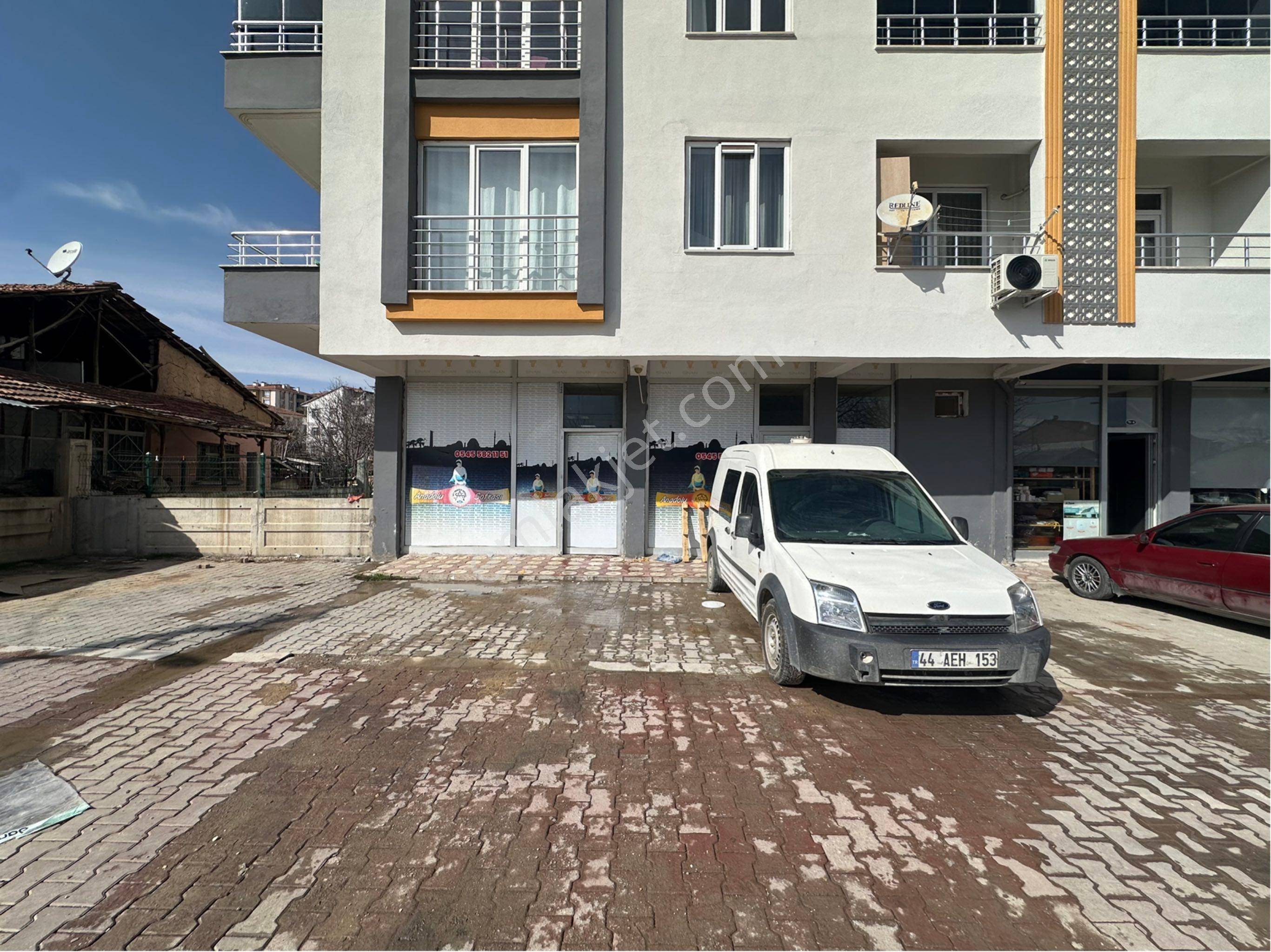 Yeşiltepe Koşu Mahallesinde 148 M2 Acil Satılık Dükkan - Görsel 8