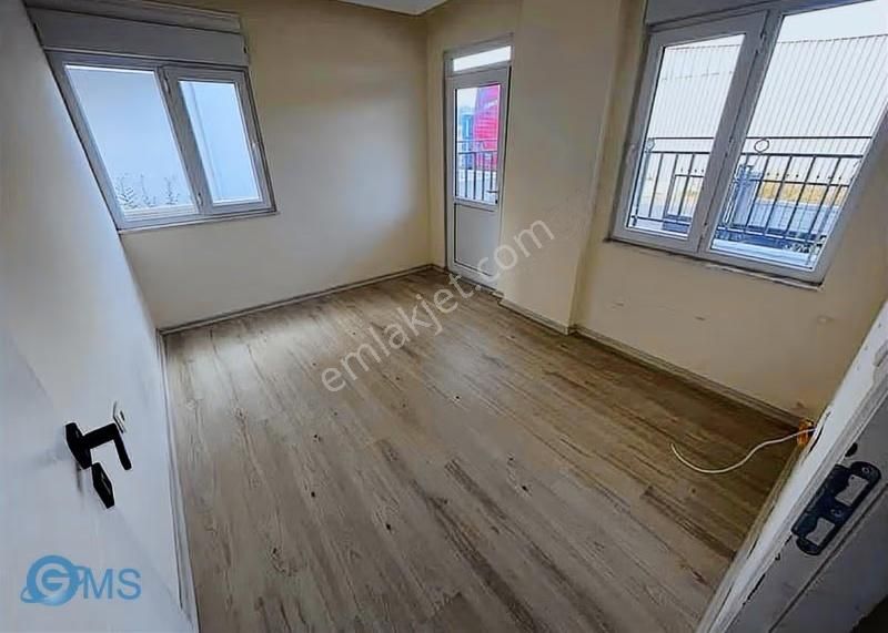 Varsak Esentepe Mahallesinde Giriş Kat 2+1 85m² Fırsat Daire - Görsel 7