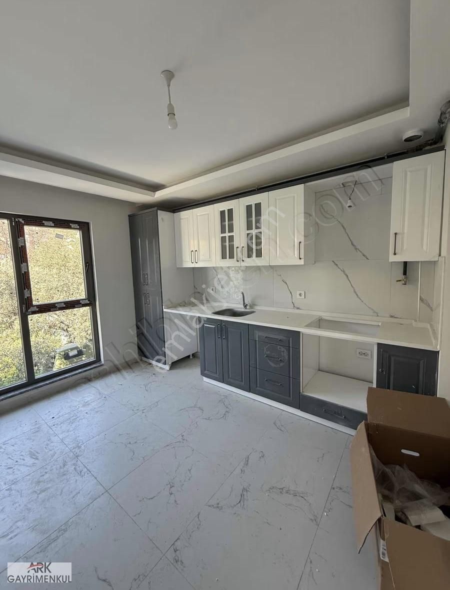 Düğerek'te Kiralık 2+1 110m2 Sıfır Ebeveyn Banyolu Daire - Görsel 10