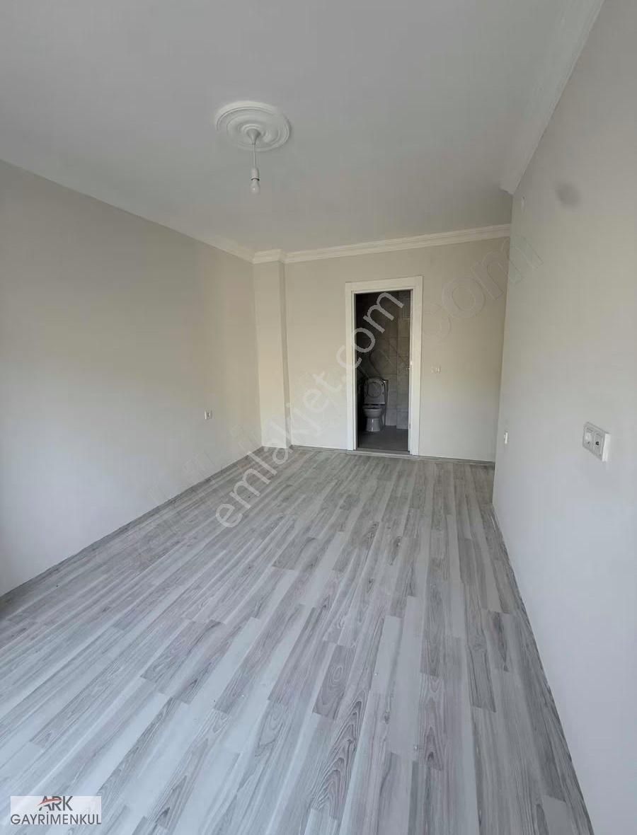 Düğerek'te Kiralık 2+1 110m2 Sıfır Ebeveyn Banyolu Daire - Görsel 2