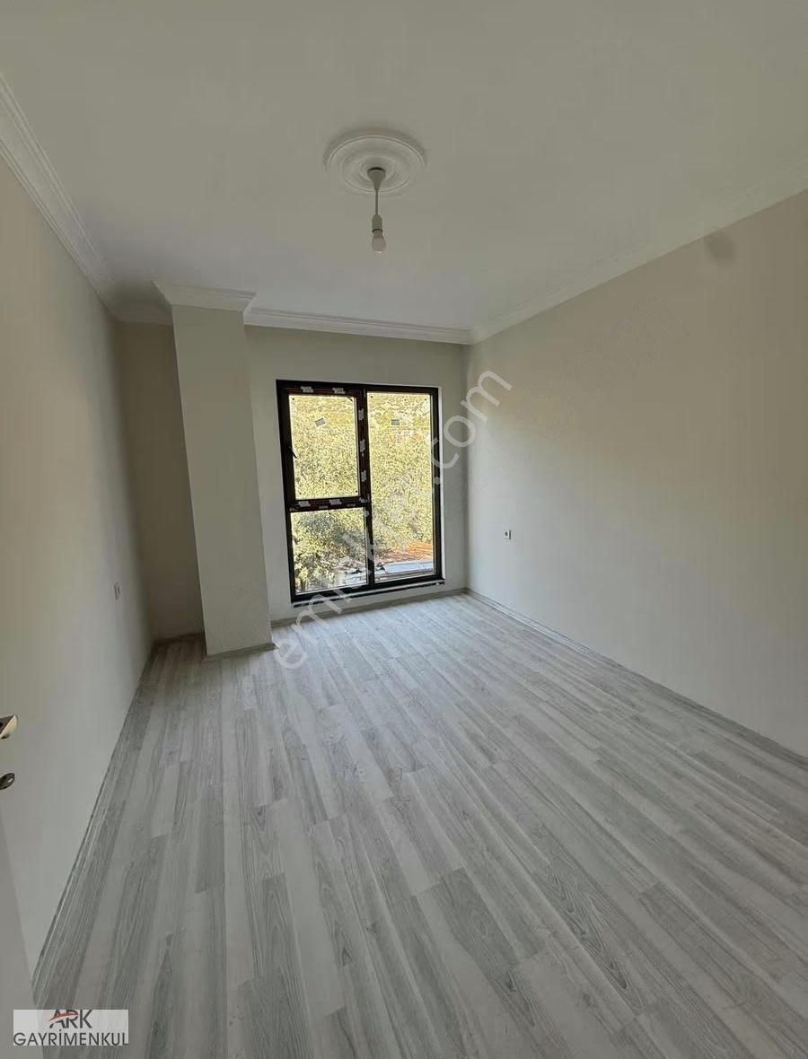 Düğerek'te Kiralık 2+1 110m2 Sıfır Ebeveyn Banyolu Daire - Görsel 9