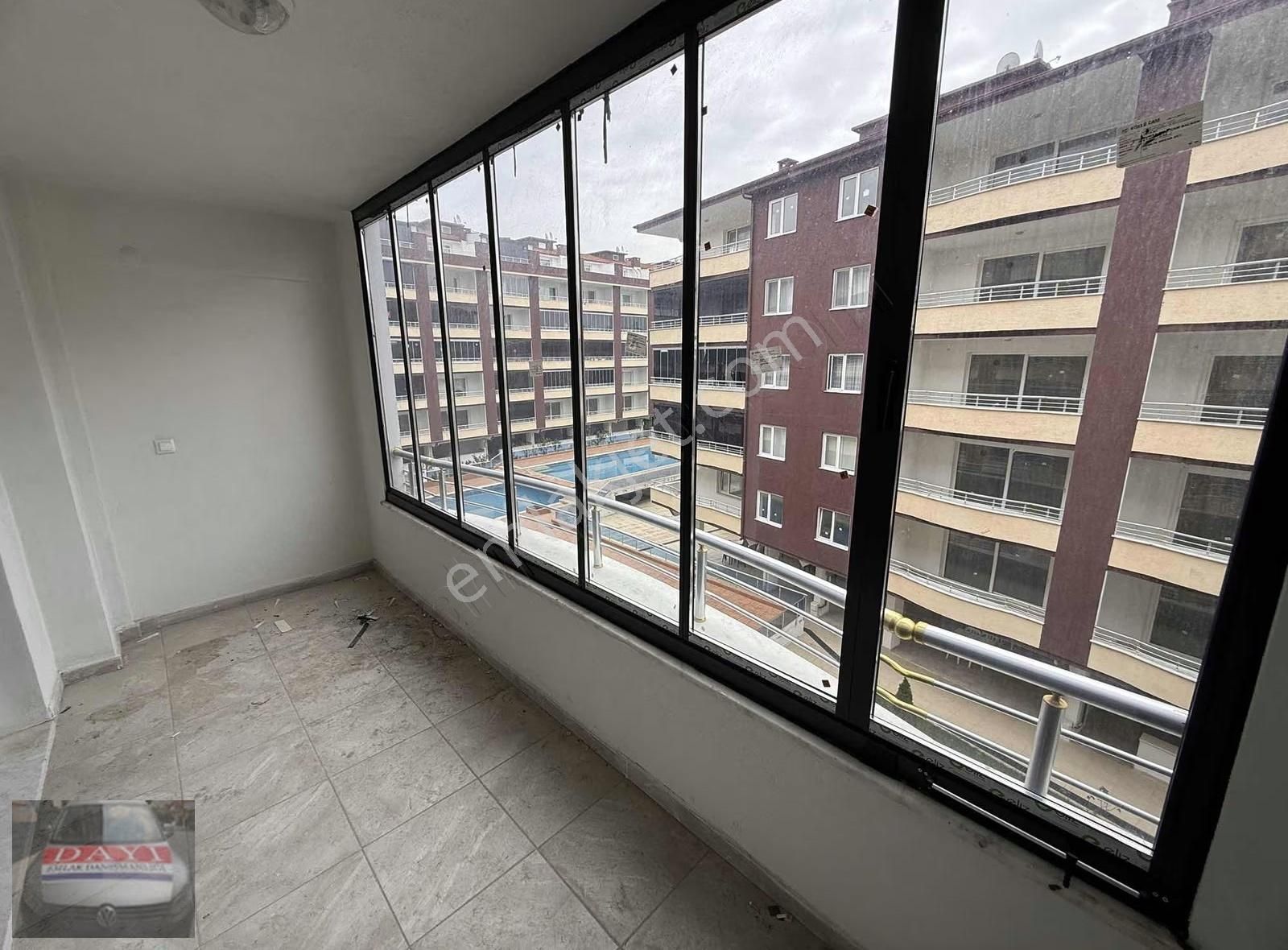 Dayı Emlaktan Yüzme Havuzlu Otoparklı Full Yapılı Satılık Daire - Görsel 11