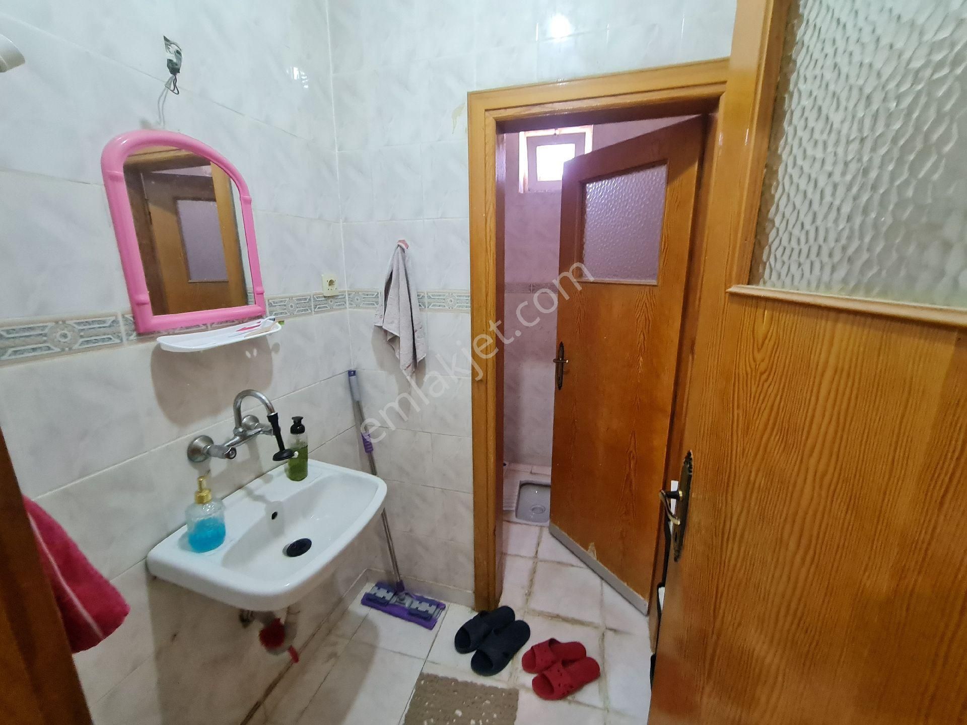 Uğur Emlak'tan S.ü. Kampüsü Karşısında Yatırıma Uygun Satılık Daire - Görsel 27