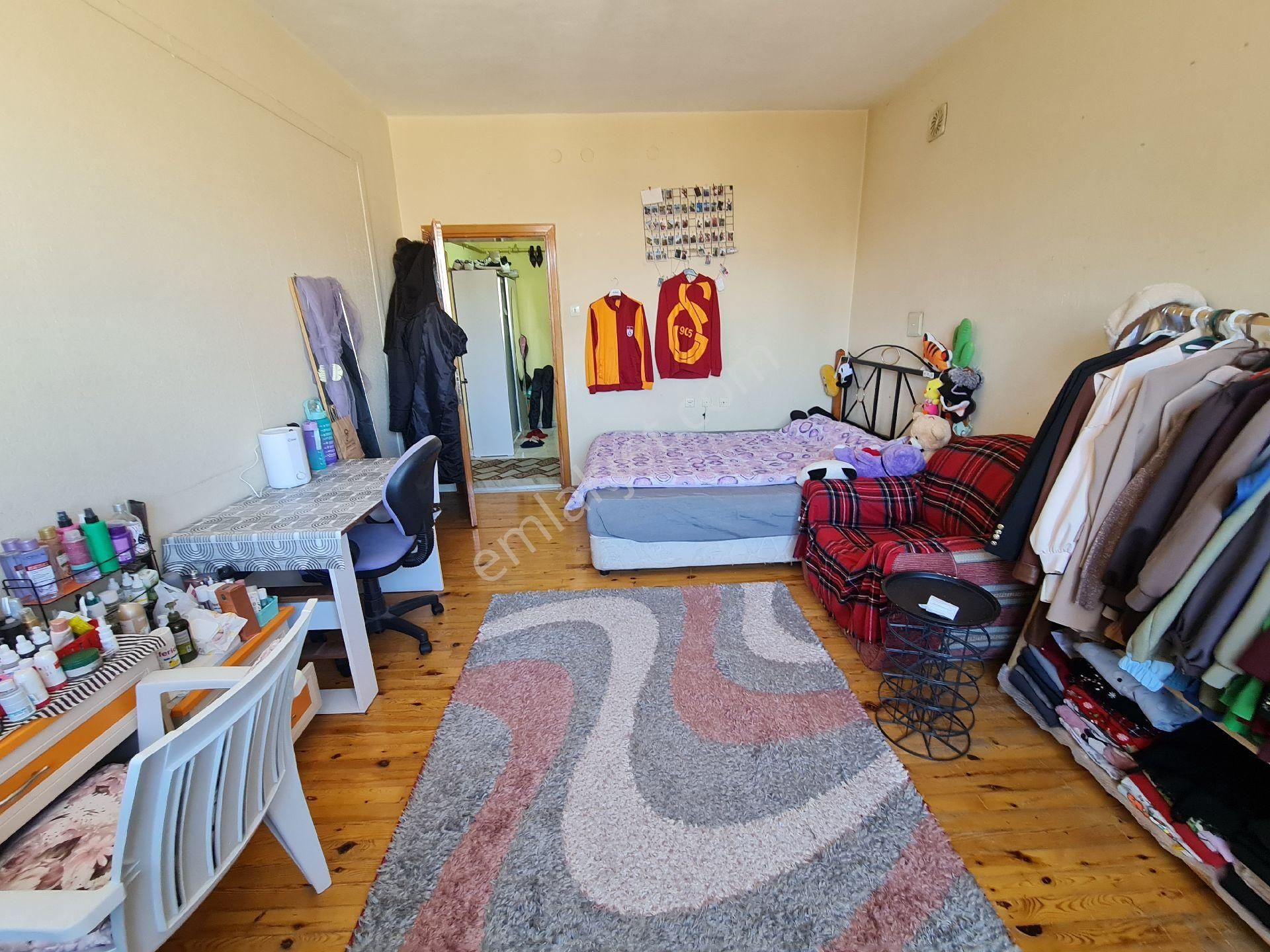 Uğur Emlak'tan S.ü. Kampüsü Karşısında Yatırıma Uygun Satılık Daire - Görsel 15