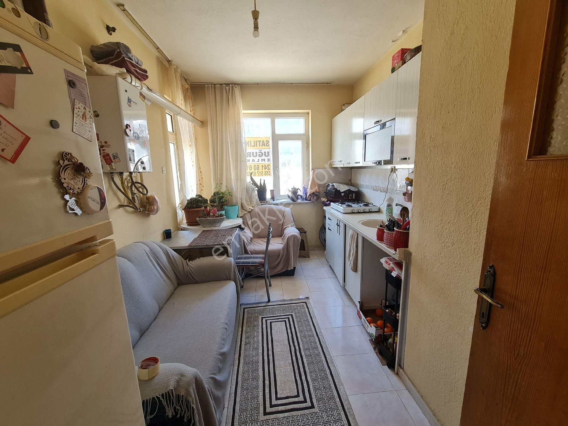 Uğur Emlak'tan S.ü. Kampüsü Karşısında Yatırıma Uygun Satılık Daire - Görsel 10