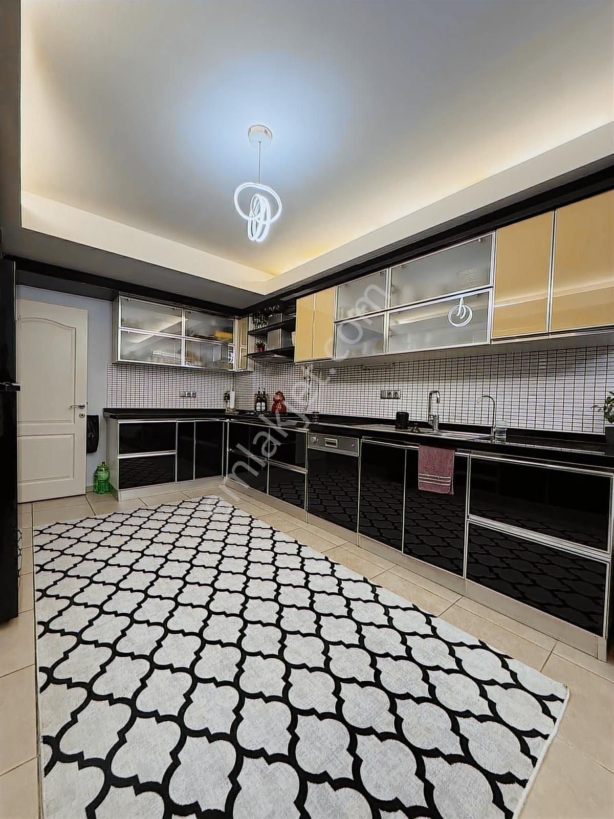 Esentepe Mh Sırma Sokak Yakını Teraslı Satılık Dubleks Daire - Görsel 34