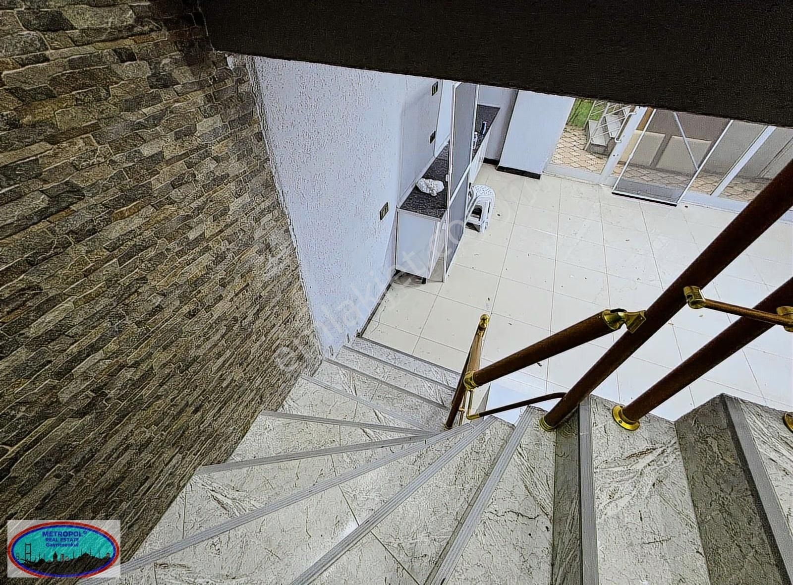 Bağcılar Kirazlı Mahallesi 250m2 Dekorasyonlu Dükkan-mağaza - Görsel 13